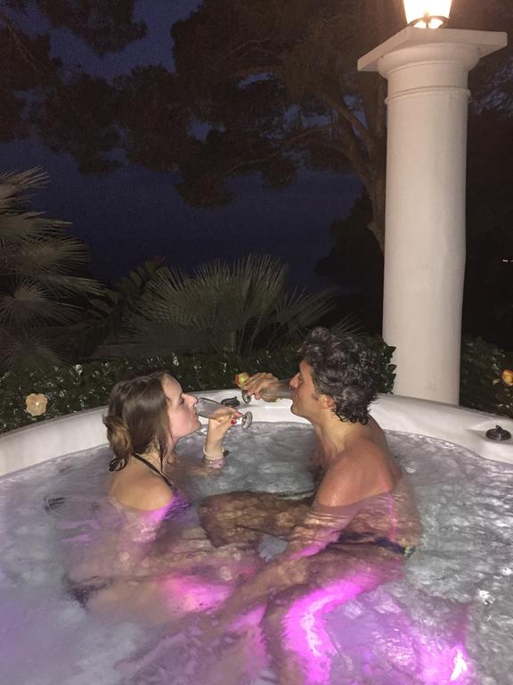 jacuzzi2